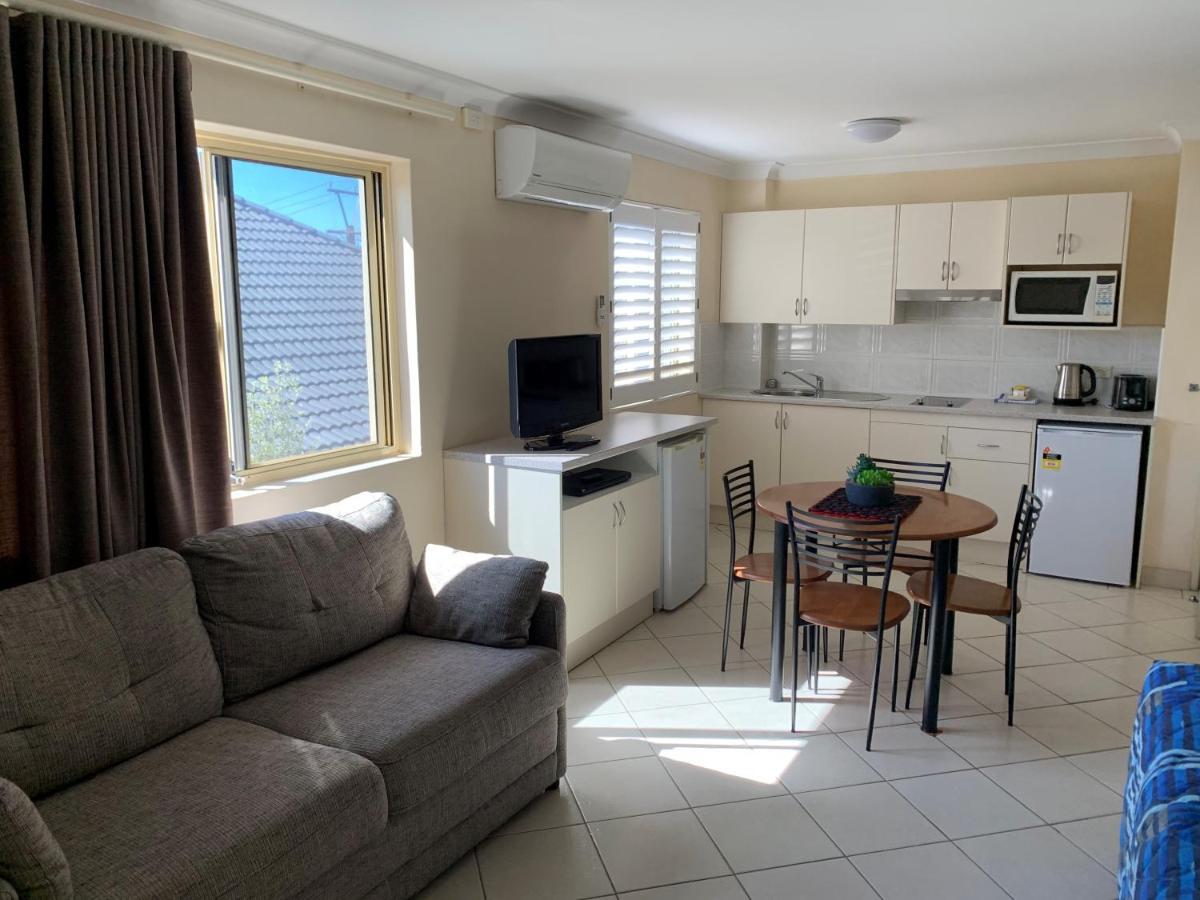 Bel Mondo Apartments 울런공 외부 사진